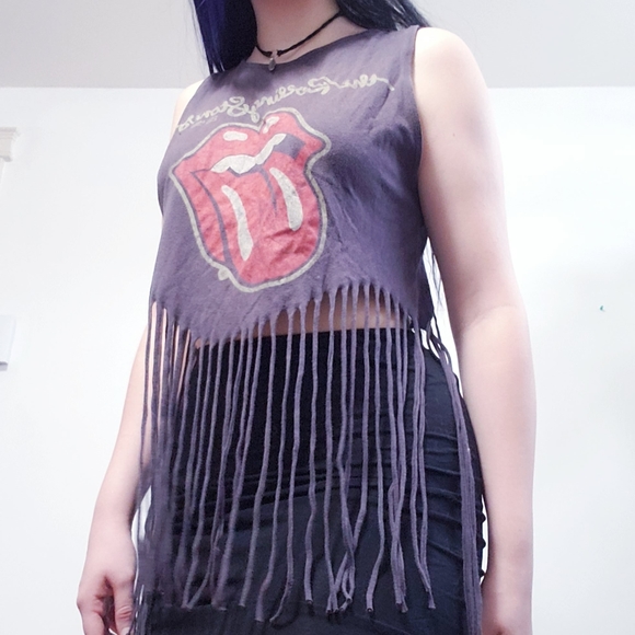 StreetWearSociety Rolling Stones Fringe Tank Top - Picture 7 of 13